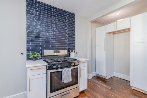 91 Wilber St, Springfield MA 01104-2527 exterior