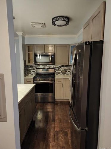 716 Garden St, Bronx NY  10457-1905 exterior