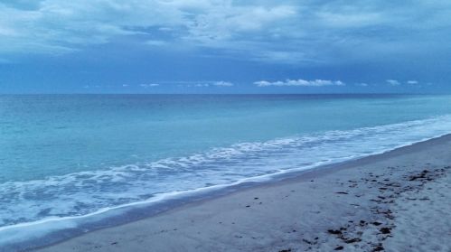 38 Harbour Isle Dr, Fort Pierce FL  34949-2750 exterior