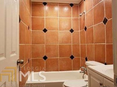 1729 Derry Ave, Atlanta GA 30310-1503 exterior