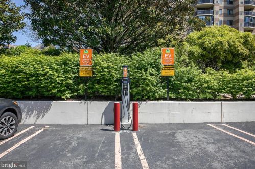 8340 Greensboro Dr, Mc Lean VA  22102-3503 exterior