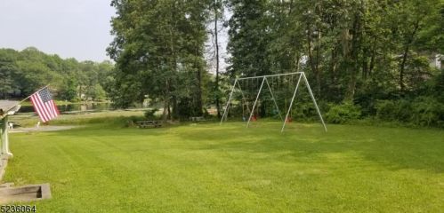 929 Plymouth Lake Dr, Fredon NJ  07860-4127 exterior