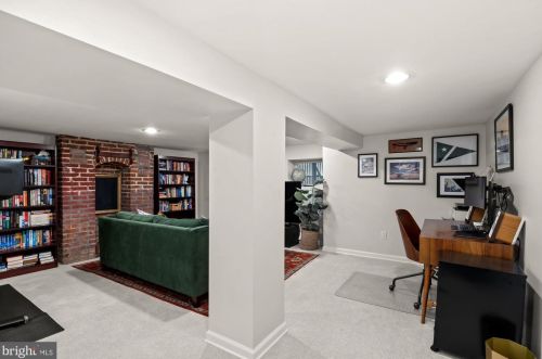 42 Quincy Pl, Washington DC 20001-1107 exterior