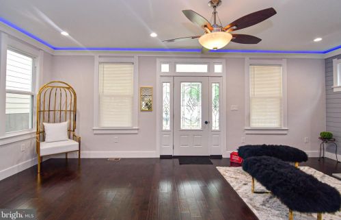 2911 17th St, Washington DC  20018-1825 exterior