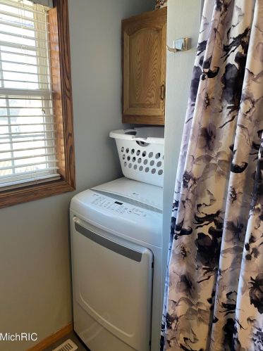 3638 Sheridan Dr, Meskegon MI 49444-4151 exterior