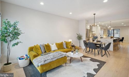 1733 Independence Ave, Washington DC  20003-1637 exterior