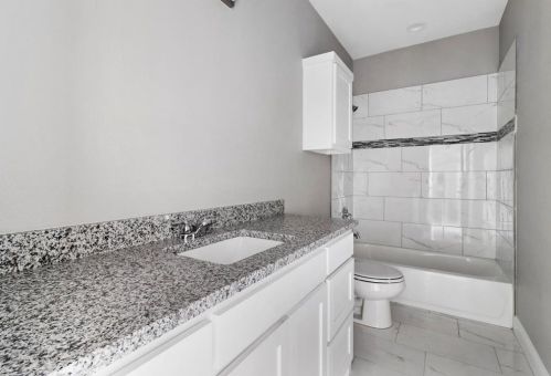 4234 Easter Ave, Dallas TX 75216-3242 exterior