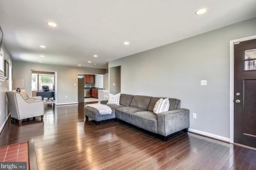 12409 Connecticut Ave, Silver Spring MD 20906-4305 exterior