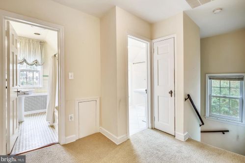 312 Alexandria Ave, Alexandria VA 22301-3036 exterior