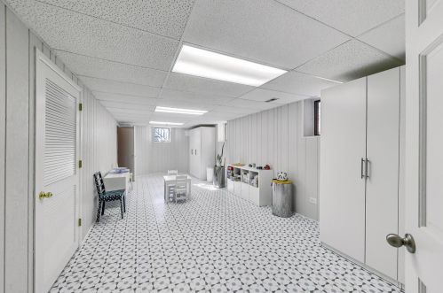 1133 Schubert Ave, Chicago IL 60614-1507 exterior