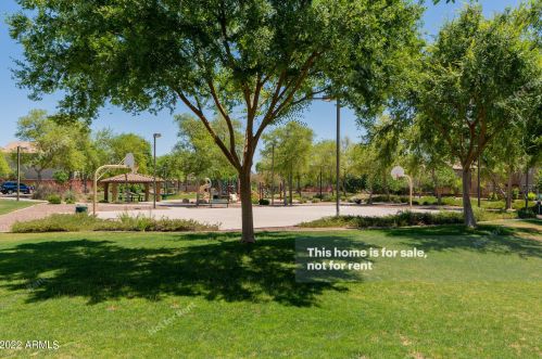 15925 21st Ln, Phoenix AZ  85023-9207 exterior