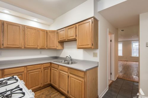 907 Racine Ave, Chicago IL 60643-5402 exterior