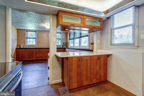 430 Gdn Ln, Chester PA exterior