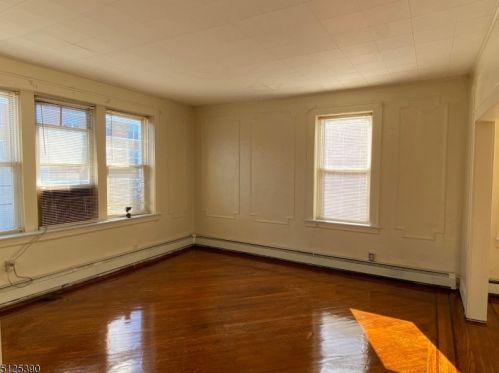 502 13th St, Newark NJ  07107-1549 exterior