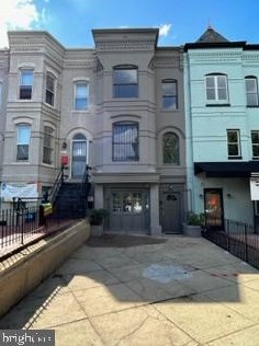 303 Massachusetts Ave, Washington DC 20019-2941 exterior