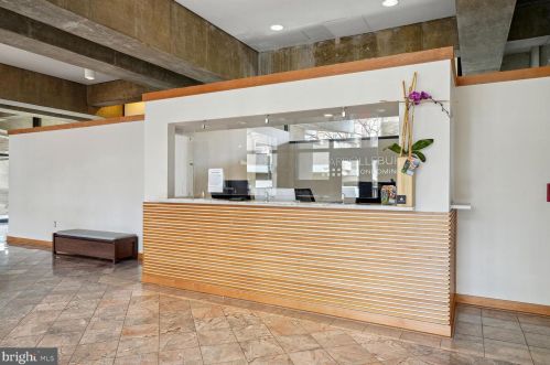 300 M St, Washington DC  20024-4019 exterior