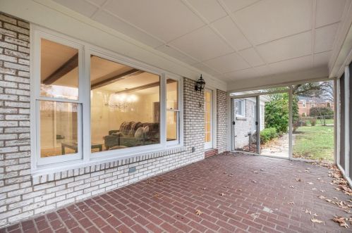 213 Harwick Dr, Pittsburgh PA  15235-5331 exterior