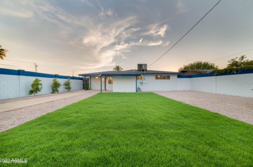 4111 4 Ave, Phoenix AZ 85041-5745 exterior