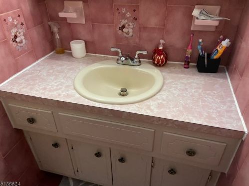 1297 Baker St, Industrial Hillside NJ 07205-2612 exterior