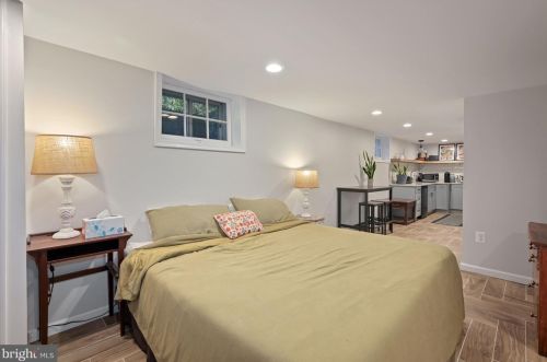 3670 Camden St, Washington DC 20020-1224 exterior