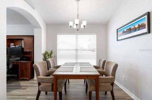 2722 Braddock St, Tampa FL 33607-1107 exterior