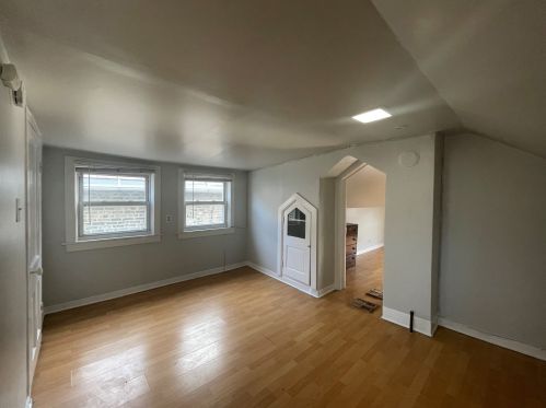 3221 Grn St, Chicago IL 60643-4604 exterior