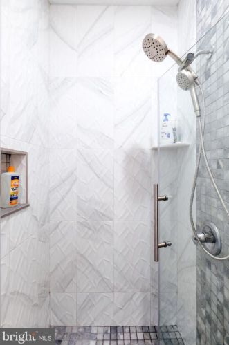 1725 Marshall St, Philadelphia PA 19120-0037 exterior