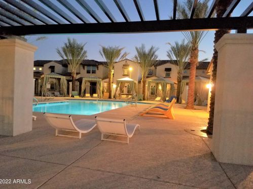 3855 Mcqueen Rd, Chandler AZ 85286 exterior