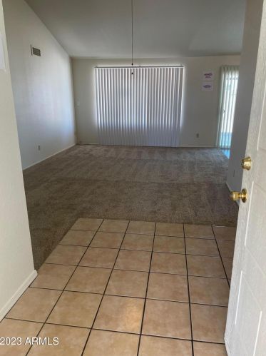 12626 42nd Dr, Phoenix AZ  85029-1915 exterior