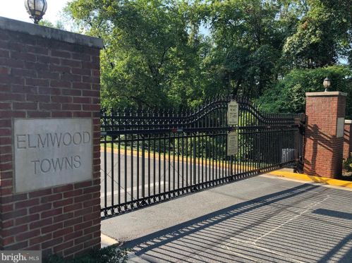 3816 Elmwood Towne Way, Alexandria VA 22303-1161 exterior