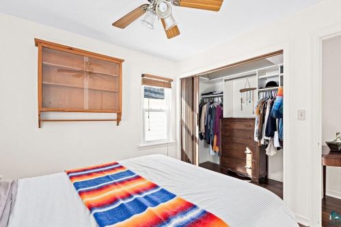 22 Winona St, Duluth MN 55803-1808 exterior