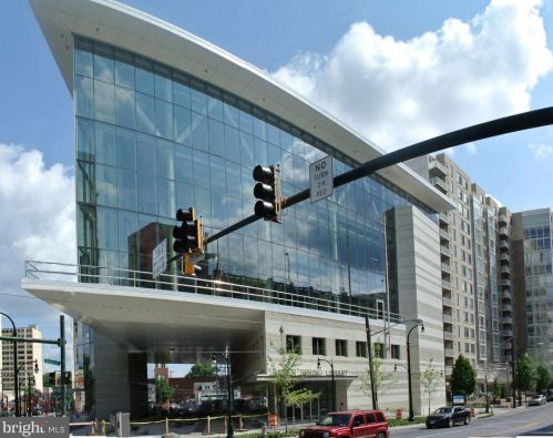 8005 13th St, Silver Spring MD 20910-5807 exterior