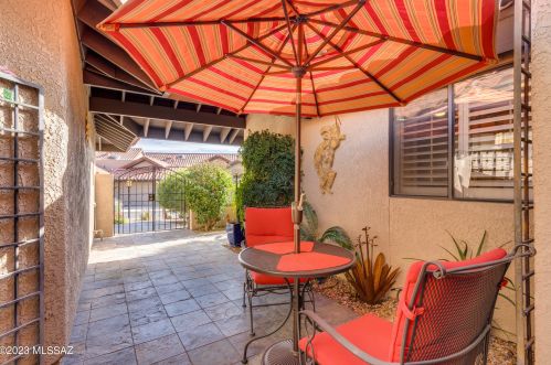 7141 Grey Fox Ln, Tucson AZ  85750-1376 exterior