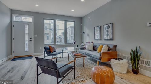 1527 27th St, Philadelphia PA  19146-4409 exterior