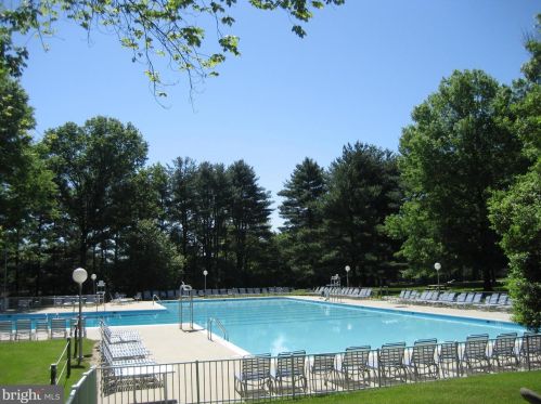 13824 Rippling Brk Dr, Silver Spring MD 20906-2302 exterior