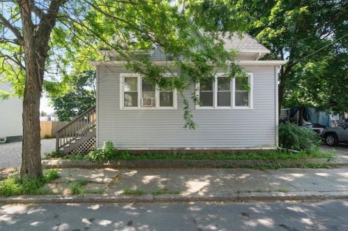 172 Montgomery Ave, Providence, RI 02905-4213