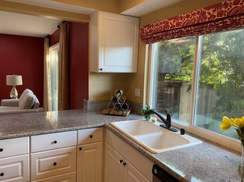 2922 Persimmon Pl, Fullerton CA 92835-2218 exterior