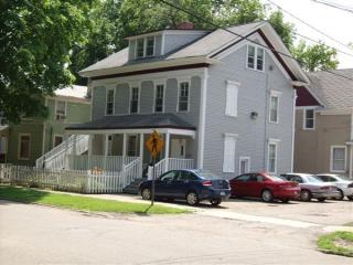 522 Locust St, Kalamazoo MI  49007-5068 exterior