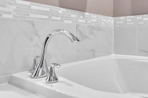 1261 Merry Ln, Atlanta GA 30329-3903 exterior