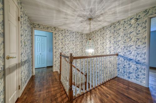 505 Arthur Dr, Moon Twp PA 15108 exterior