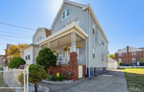 683 Johnstone St, Perth Amboy NJ 08861-3235 exterior