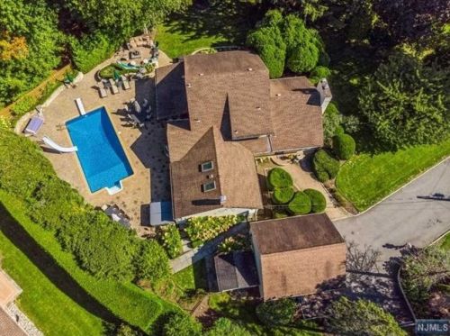 350 Pine Ln, Haworth, NJ 07641-1307