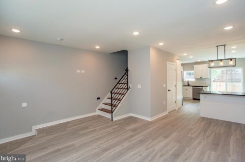 5809 Ditman St, Philadelphia PA 19135-4043 exterior