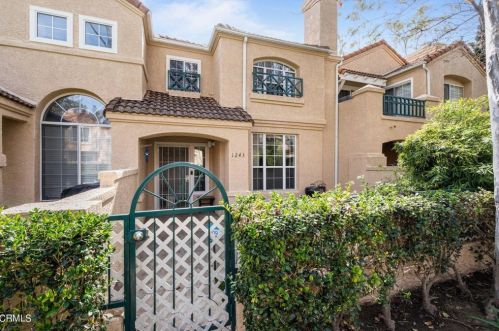 1243 Lost Point Ln, Oxnard, CA 93030-6770