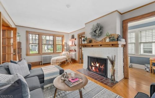 58 Plymouth Ave, Maplewood, NJ 07040-2335