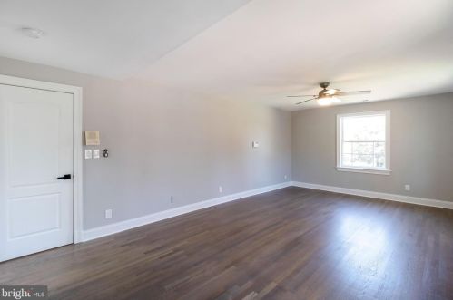 7725 16th St, Washington DC  20012-1460 exterior