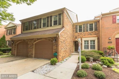 11410 Empire Ln, Rockville MD  20852-2870 exterior