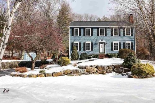 7 Arrowhead Dr, Concord, NH 03304-5013