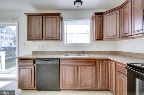 23 Mustang Dr, Hanover PA  17331-3494 exterior