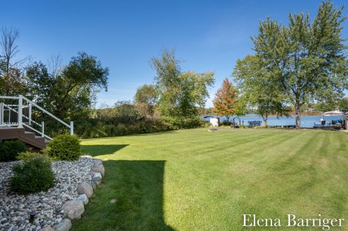 11591 Lally St, Lowell MI 49331-9471 exterior